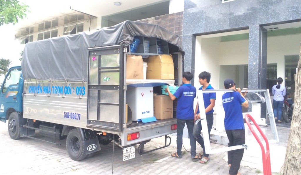 Công ty chuyển nhà TPHCM - Lê Phong Moving